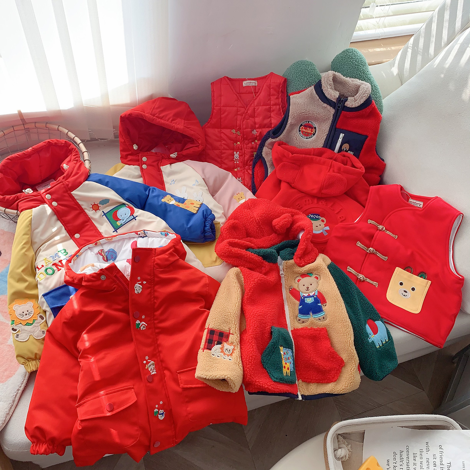 日系miki童装儿童新年衣服卡通加厚拜年服