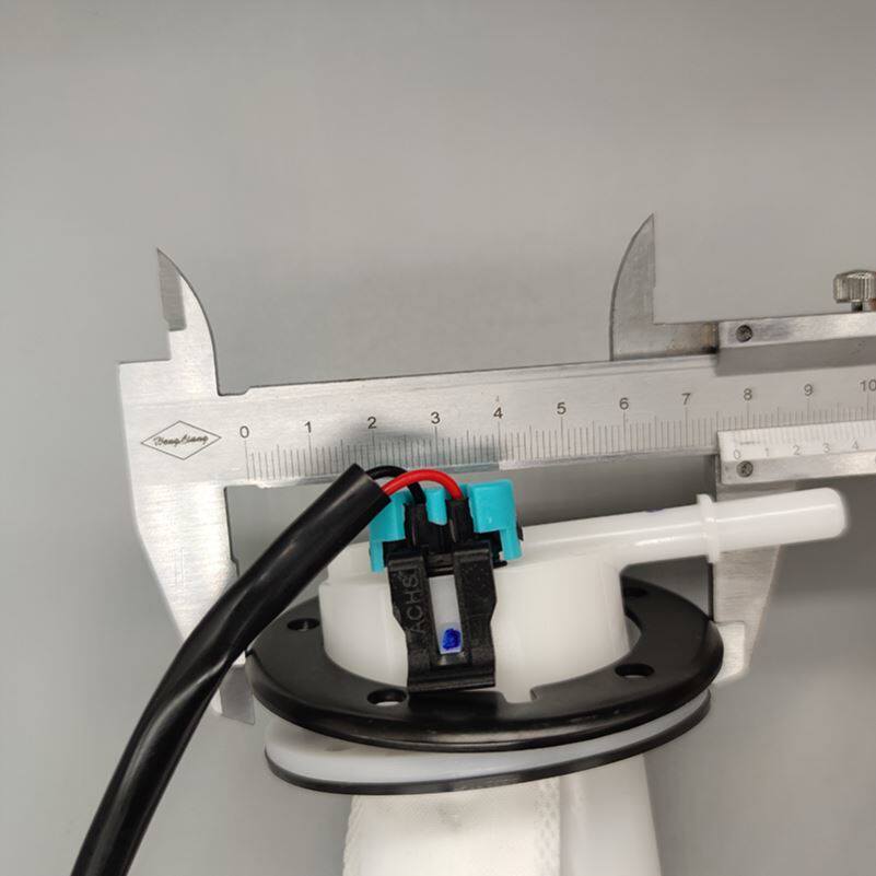 油泵cf春风电喷摩托车燃油650nkmt150nk250nk400nk汽油国宾油泵