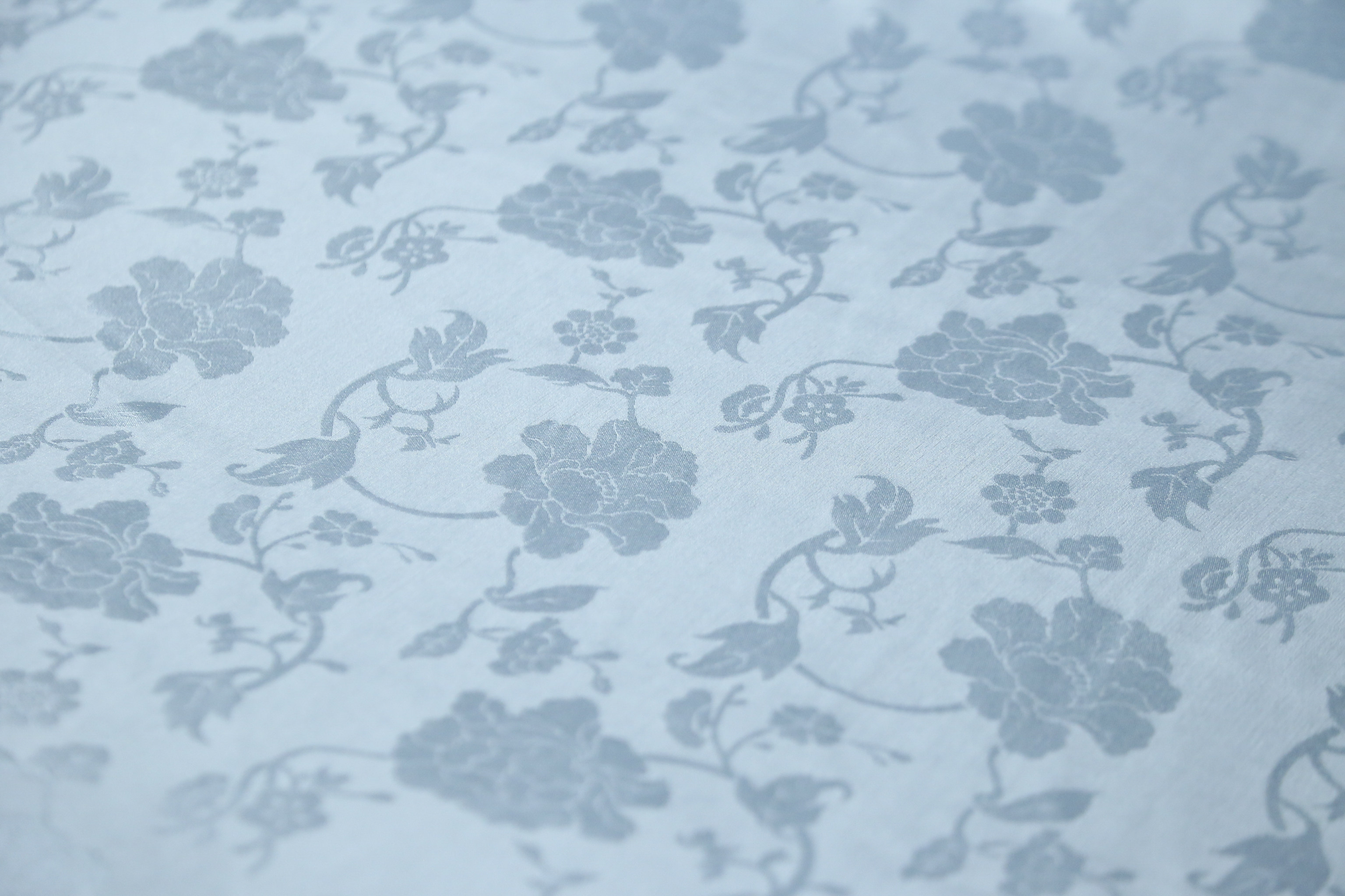 牡丹锦罗月白绮汉旗袍真丝面料中国丝绸传承复刻丝绸布料