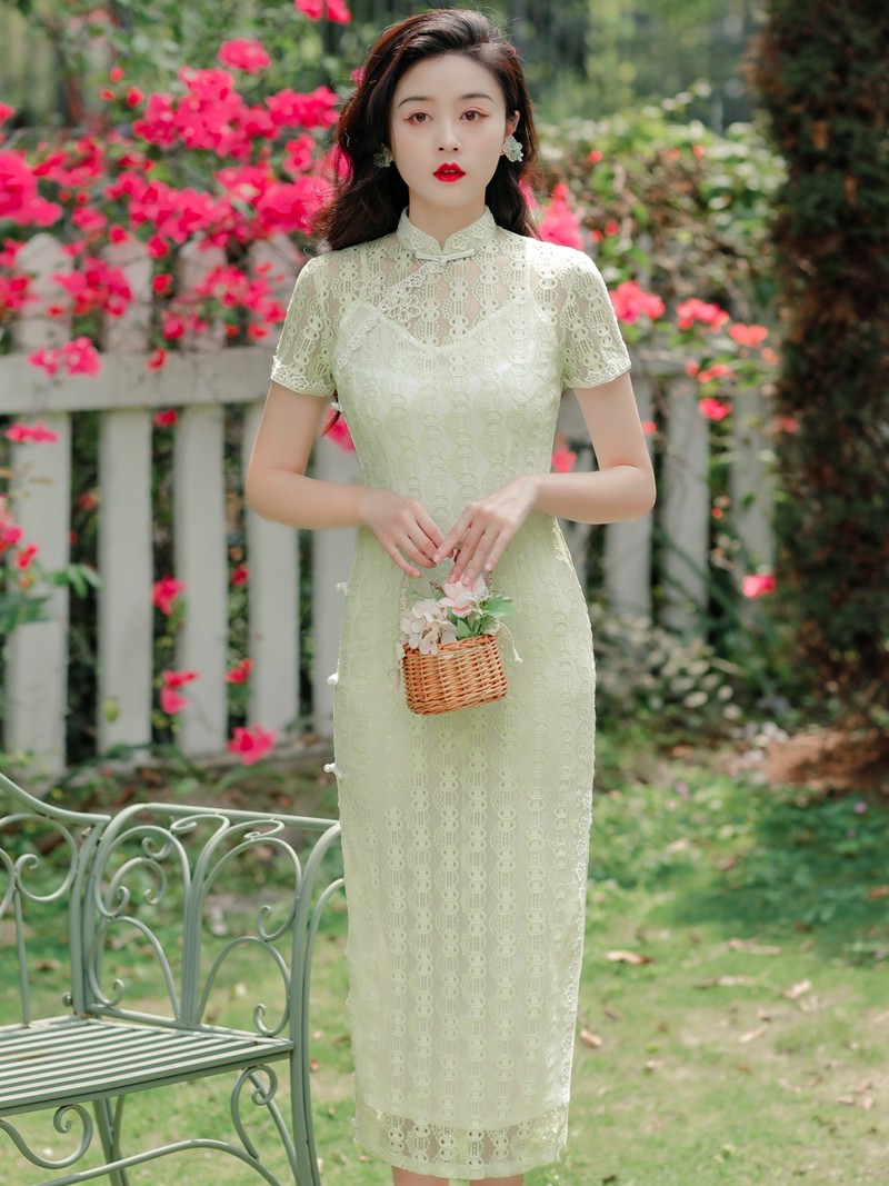 淡绿色蕾丝高雅素色仙女小清新古典质感新款淑女旗袍
