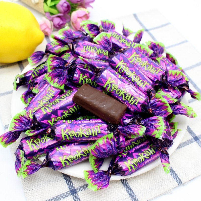 俄罗斯混糖紫皮糖巧克力味夹心糖果混合500g结婚喜糖零食散装