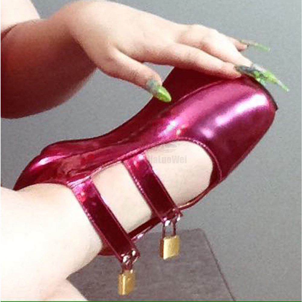 高跟欧美风性感性感芭蕾芭蕾舞女王bdsm虐足大码带锁单鞋