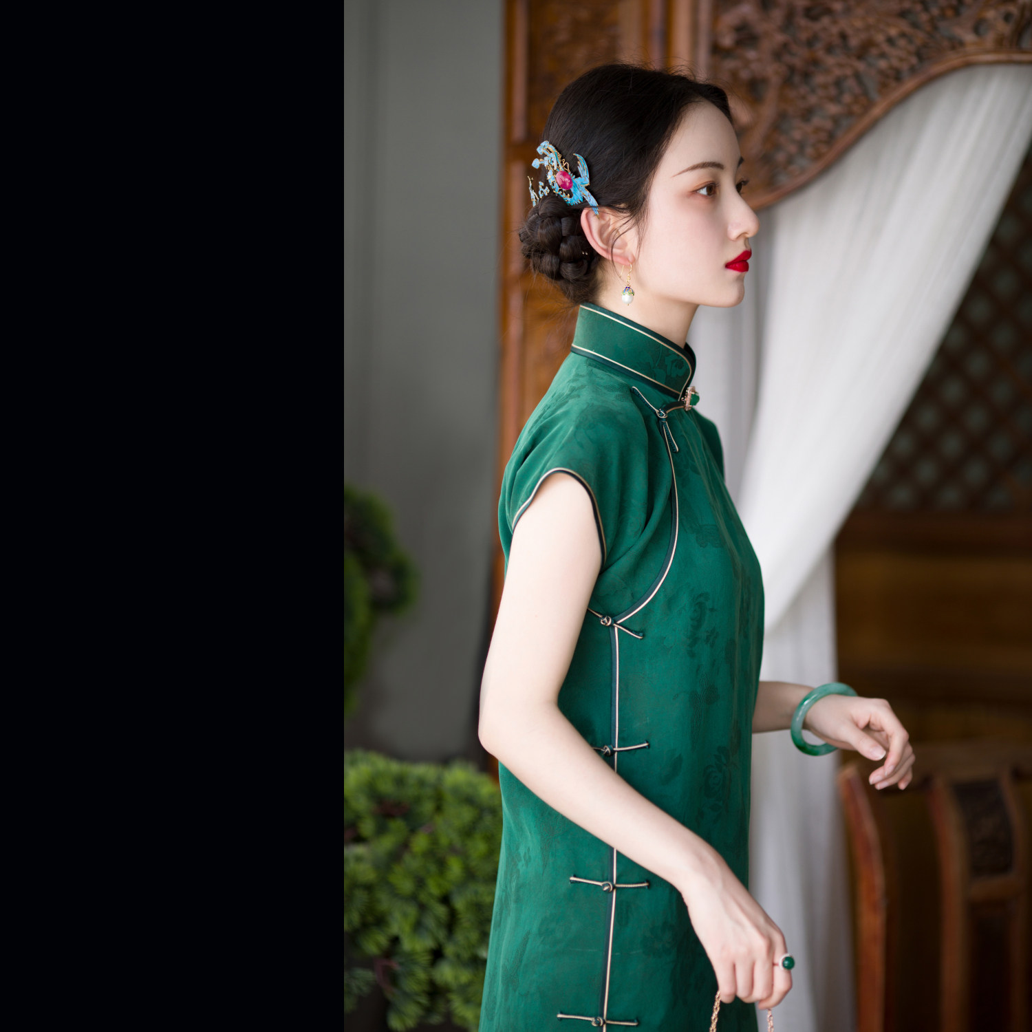 萱蝶立领旗袍平裁古法开襟全开盘扣意丨香云旗袍