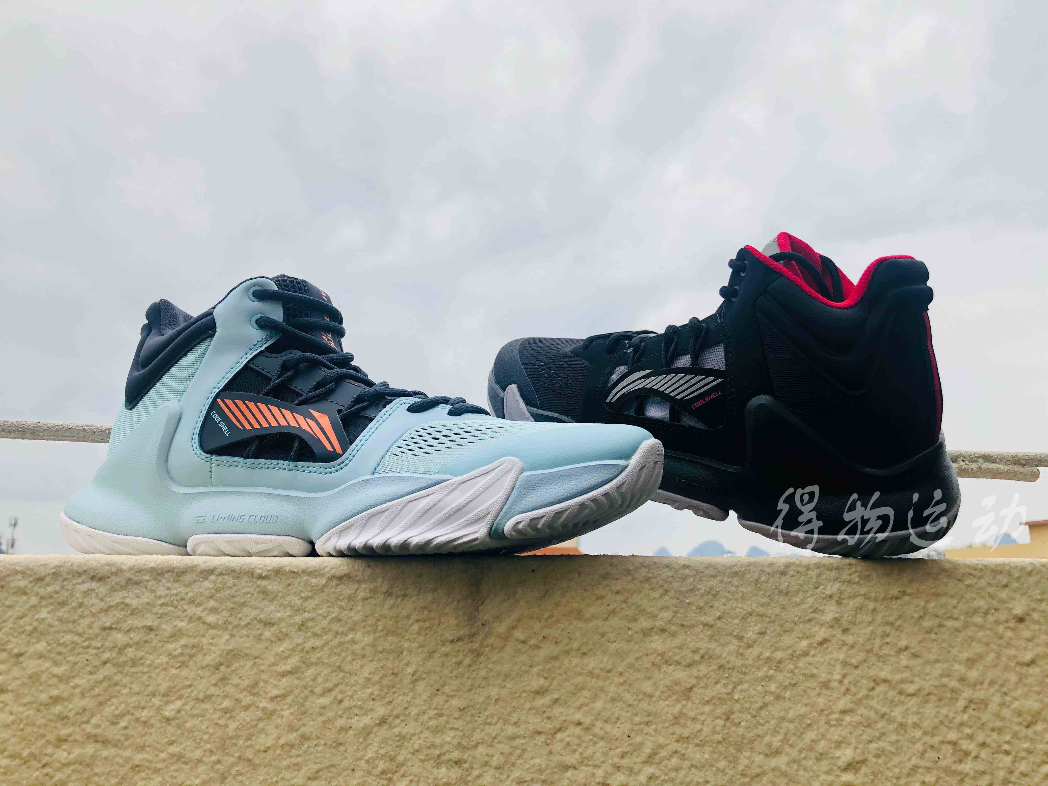 李宁暴风红点点云减震耐磨透气实战男子专业篮球鞋