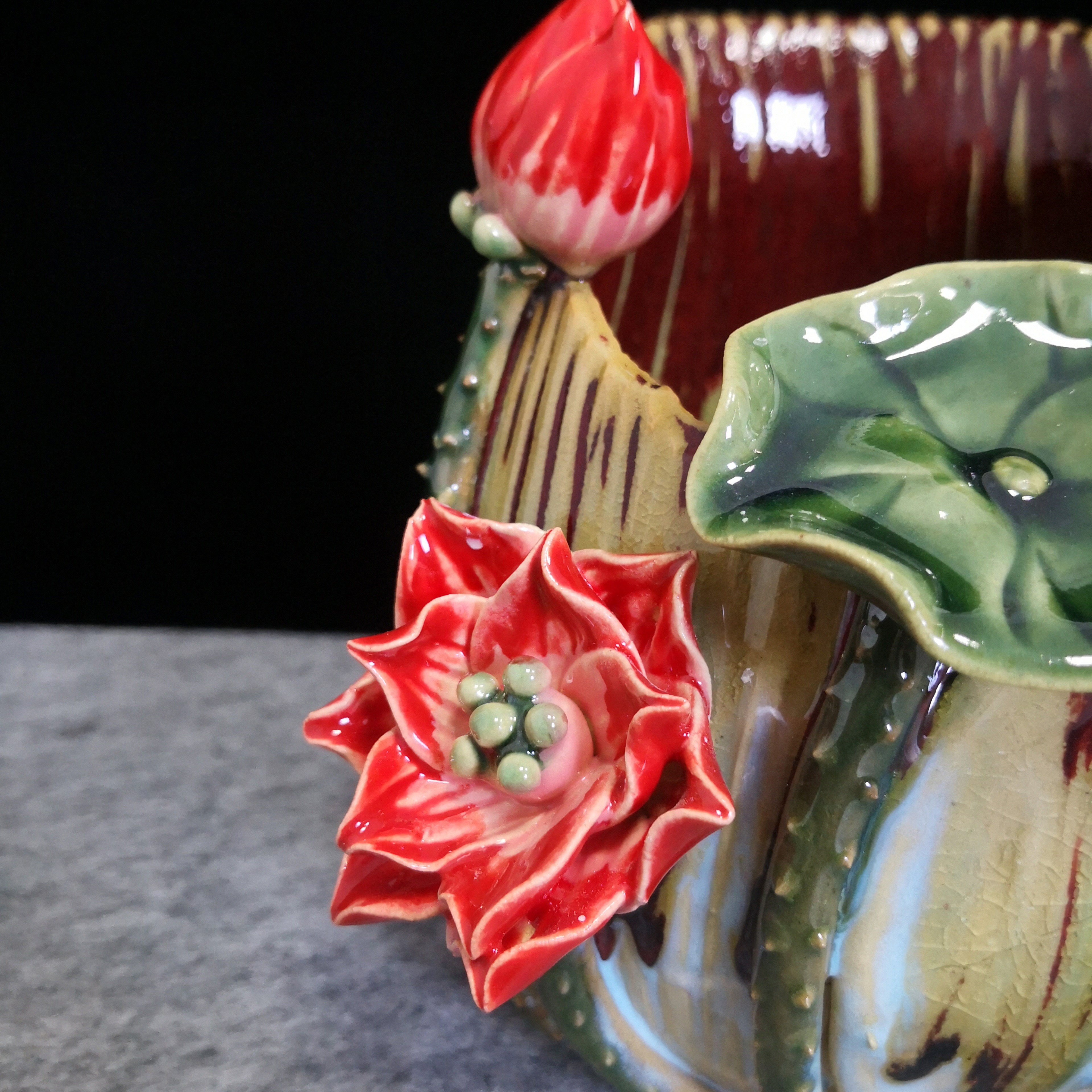 莲花荷叶手工陶瓷花瓶摆件客厅家居装饰多肉花盆花瓶