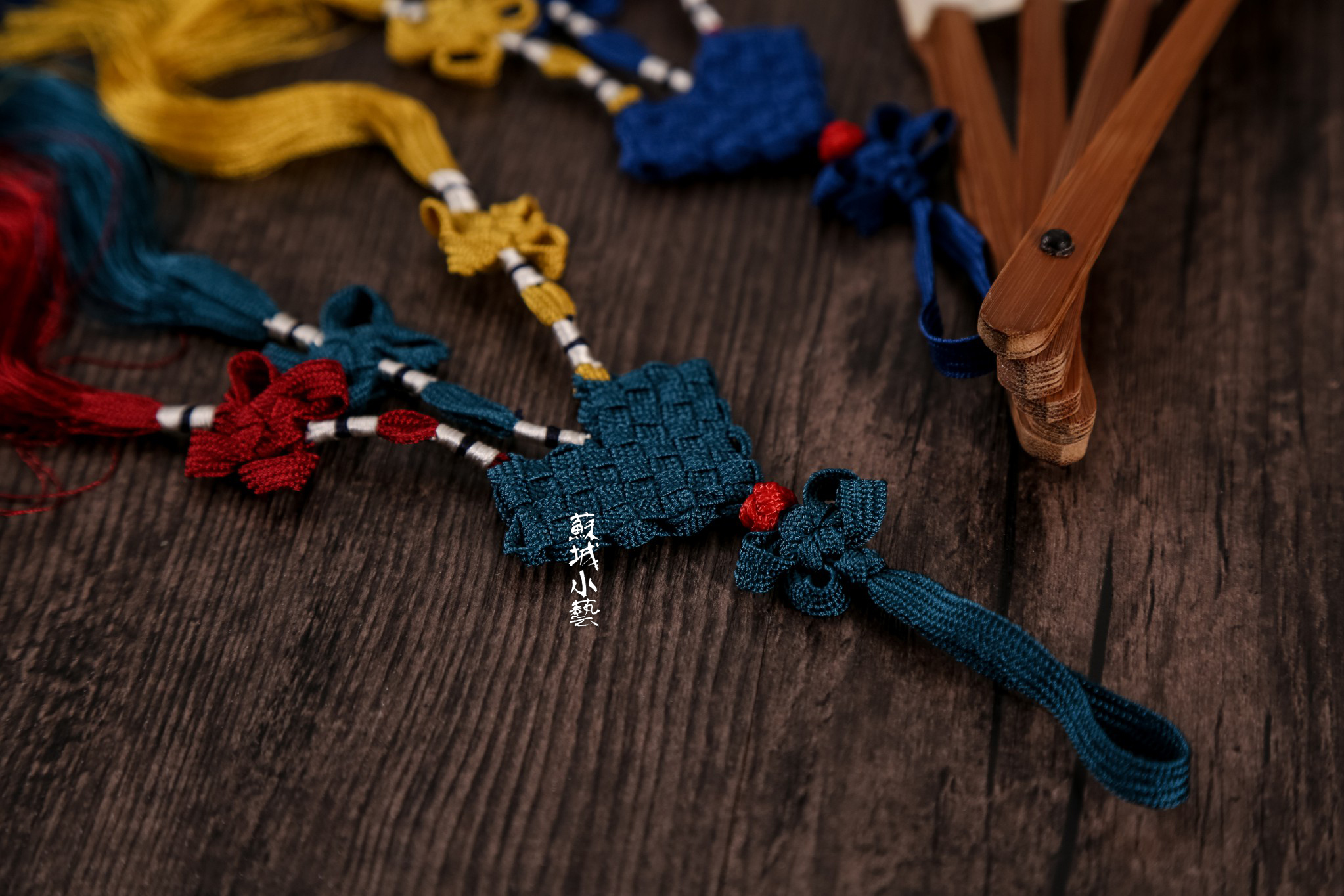 流苏配饰磬结手工编织中国结传统挂饰三色挂件中国结