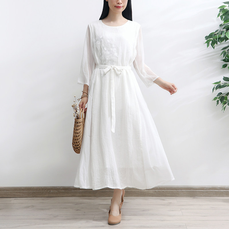 高端苎麻连衣裙女中长款民族风刺绣文艺女装白色亚麻长裙春夏宽松