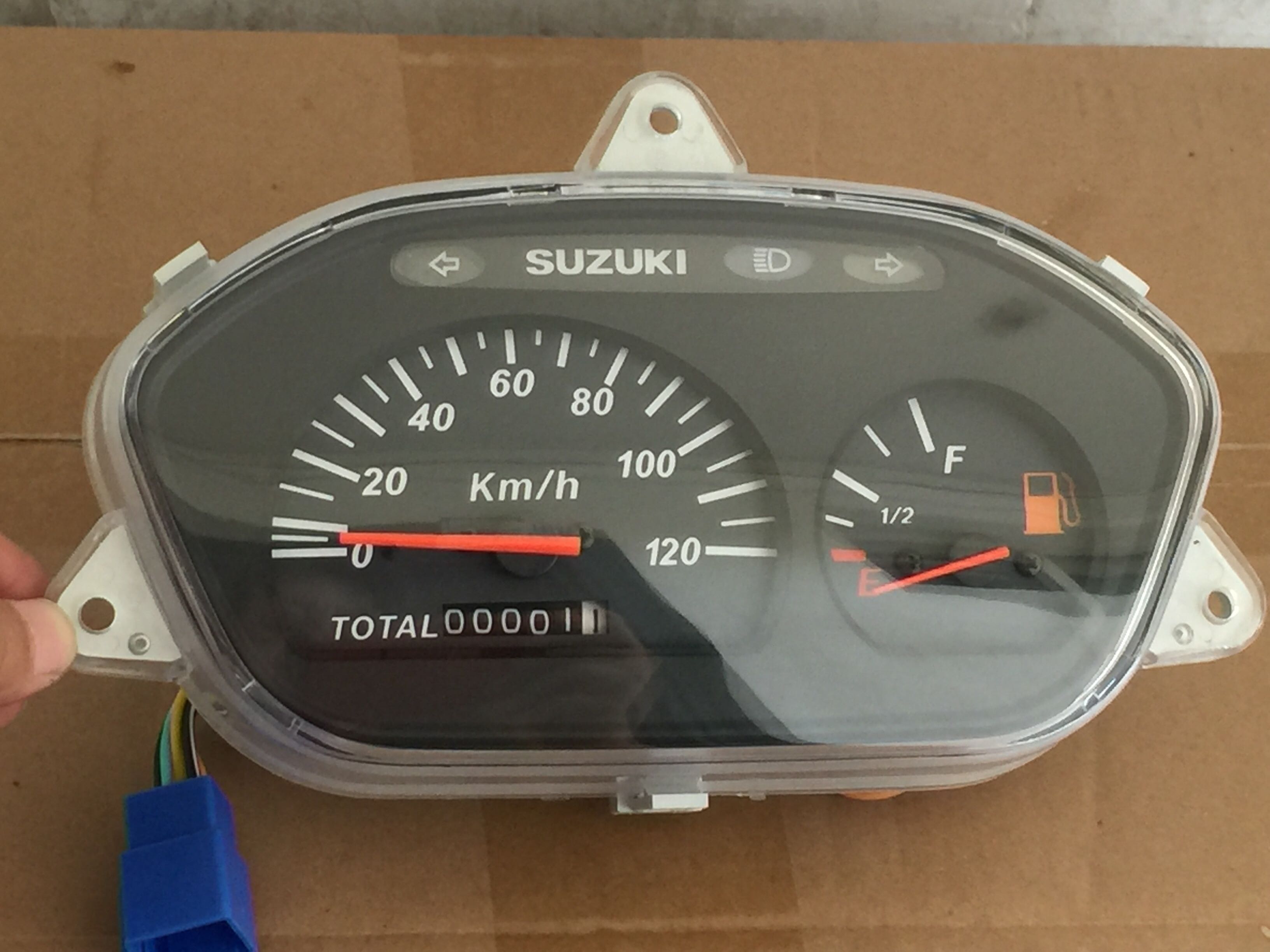 轻骑铃木qs150t超人qs125tue125仪表总成里程表码表其他摩托车用品