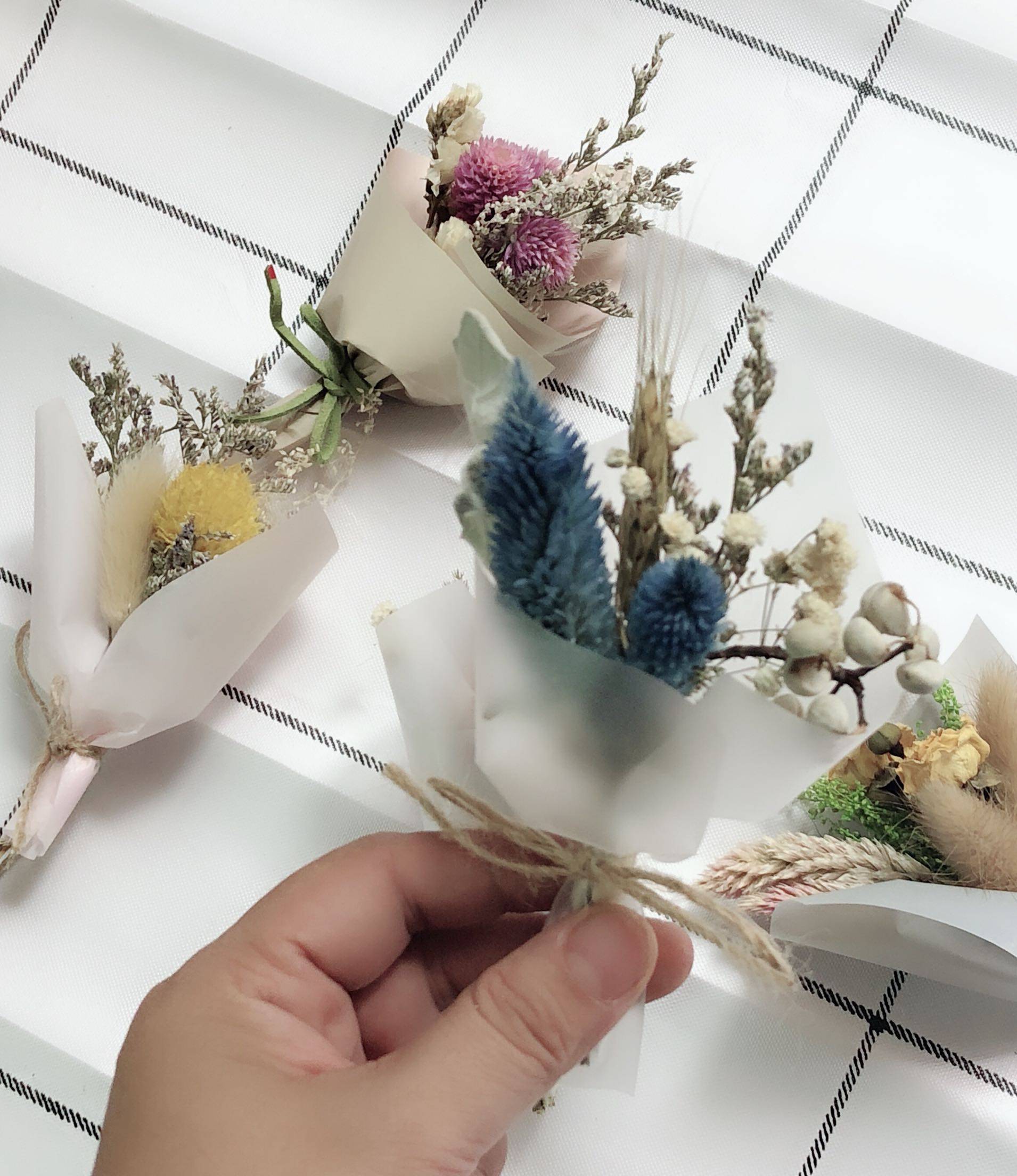 礼盒小花ins玫瑰定制干花凤尾草莓网红韩国风干花