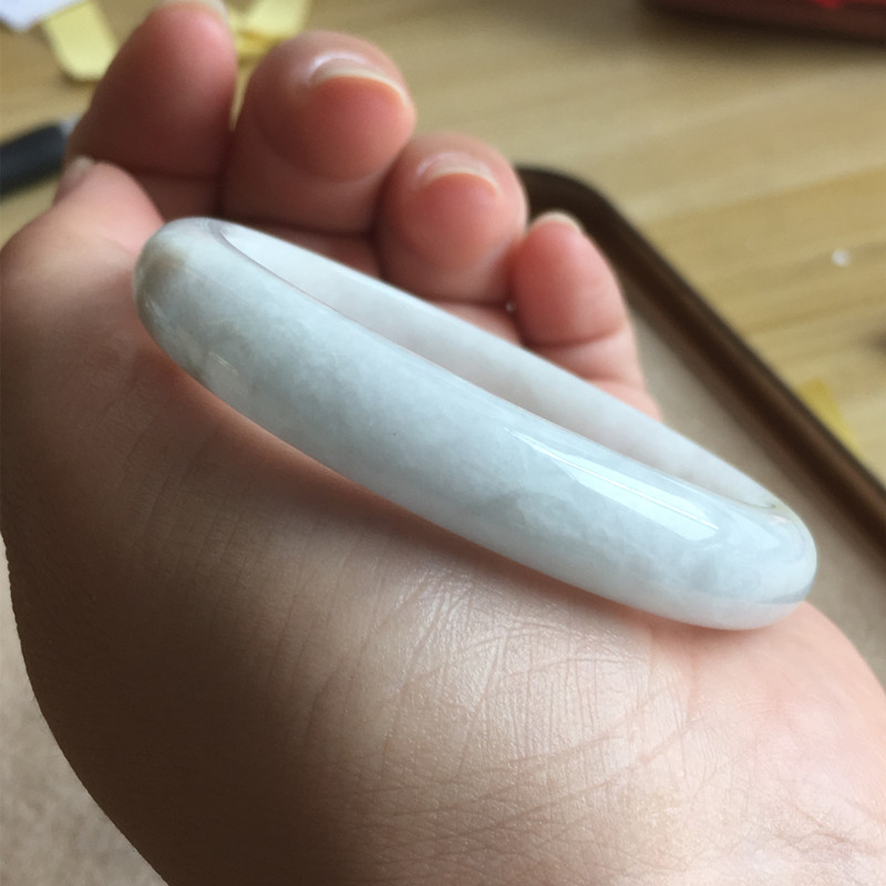 豆种翡翠曾记qcz19不包退换货无折奶白证书手镯手镯