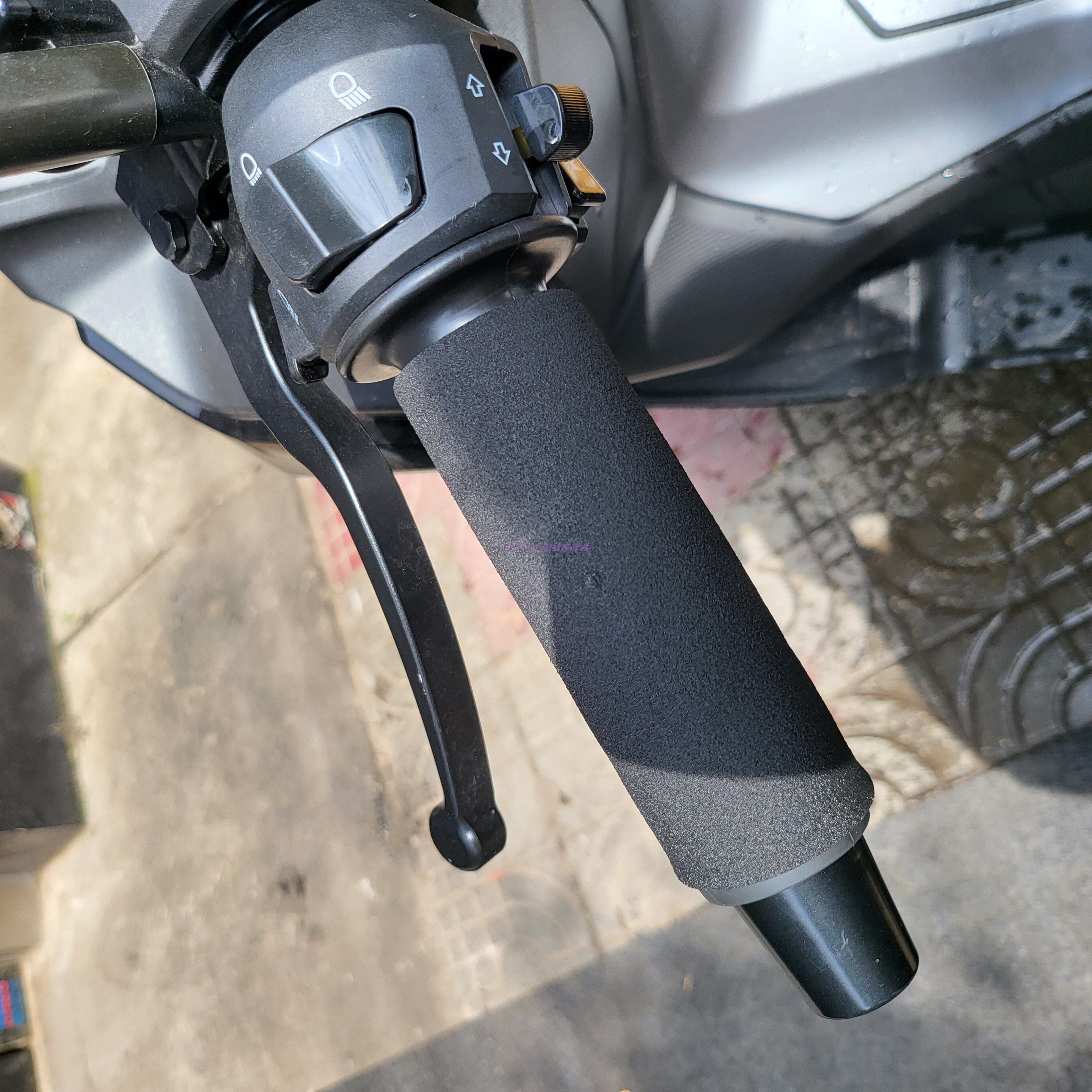 把套摩托车手把高质量摩托车手防滑防粘手海绵踏板车其他摩托车用品