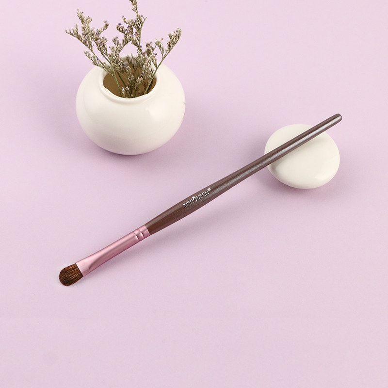 魅后贵妃系列中号眼影刷便携一支装眼部初学者纤维毛刷美妆工具 - 魅
