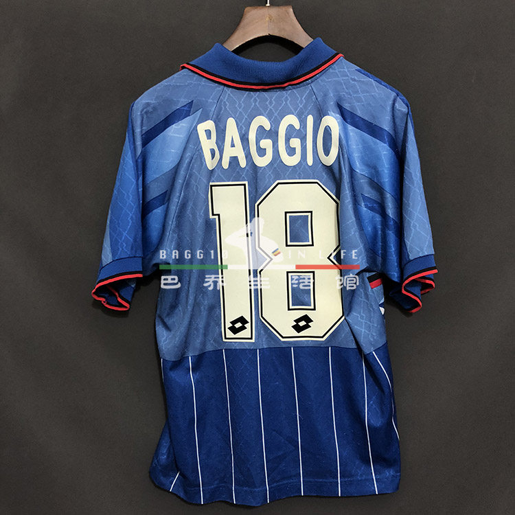 19951996赛季ac米兰milan球衣lotto巴乔蓝色足球服