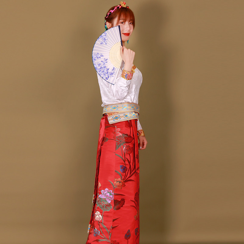 新款半身金边臧裙西藏半裙女袍藏装藏服锅庄裙民族服装