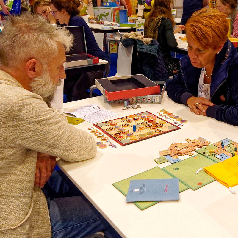 法国星罗棋布twisty儿童益智桌游多人跳棋木制玩具儿童桌面游戏类