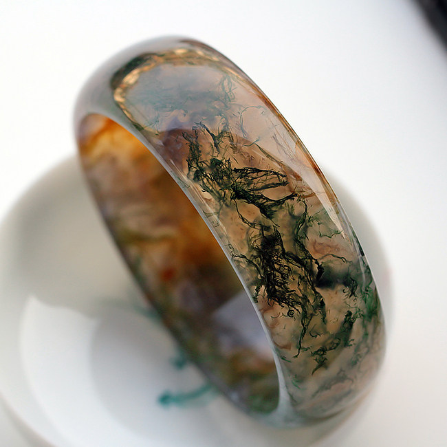 纯天然红绿水草玛瑙手镯冰种异像苔藓加宽高档手镯