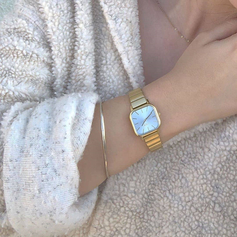 正品bredaesther小巧女表复古方形雾蓝拉丝质感欧美腕表