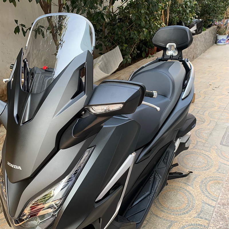 靠背适用本田佛沙改装nss350铝合金forza350腰靠摩托车保险杠