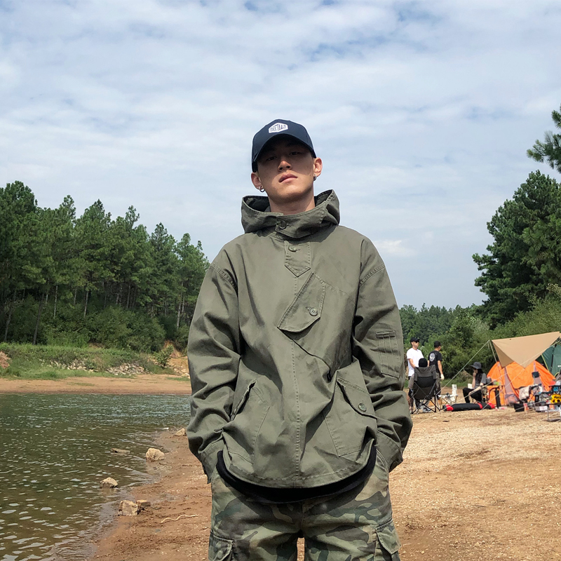 猪罗纪余文乐潮范男士军绿工装外套连帽夹克上衣冲锋衣套头多口袋