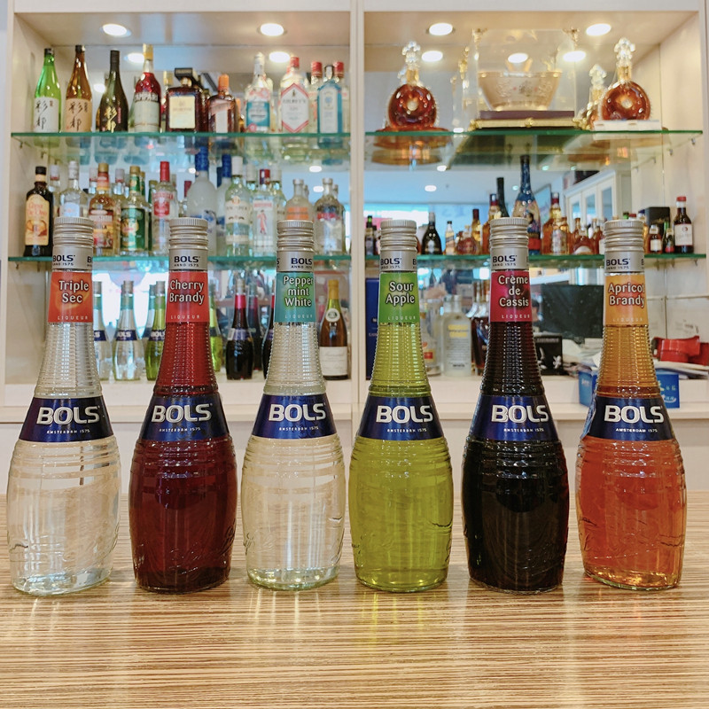 波士彩虹鸡尾酒白橙皮bols力娇橙皮白薄荷薄荷樱桃力娇酒