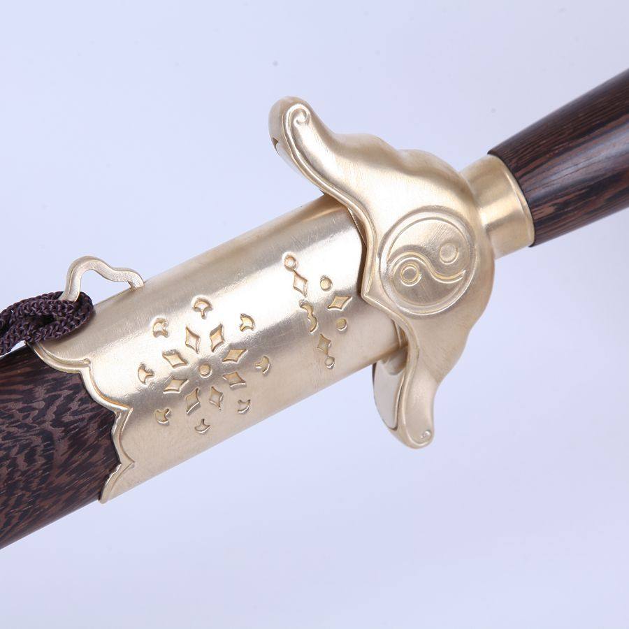 太极剑龙泉男女武术表演晨练剑杨不绣钢软剑未开太极剑