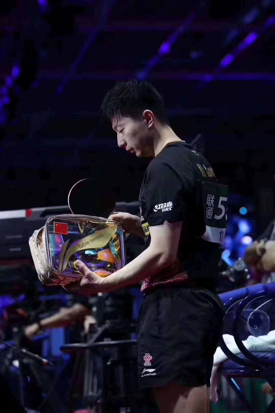 李宁乒乓球拍套专业队专用硬质拍盒国家乒乓球底板拍套方拍套板套