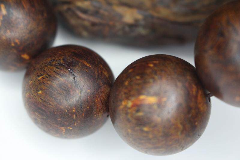 典藏花香暖皂角凉甜降真海南佛珠药膜黄药膜夹层佛珠