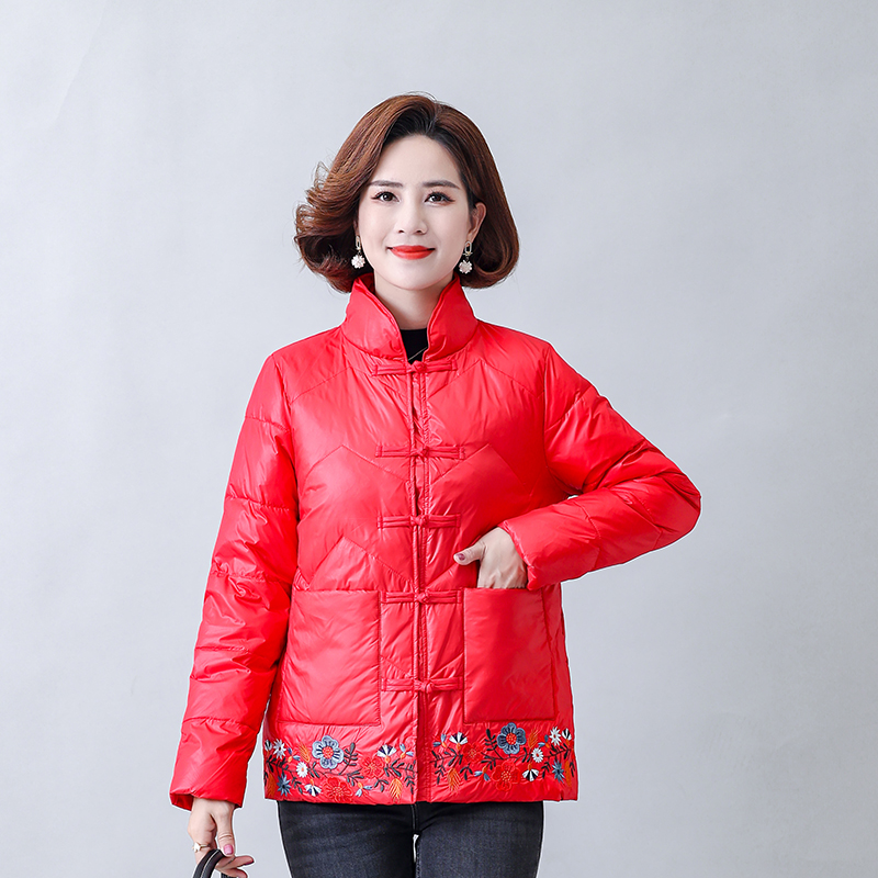 中年妈妈羽绒棉服短款冬装绣花加绒加厚外套中老年时尚棉袄女棉衣
