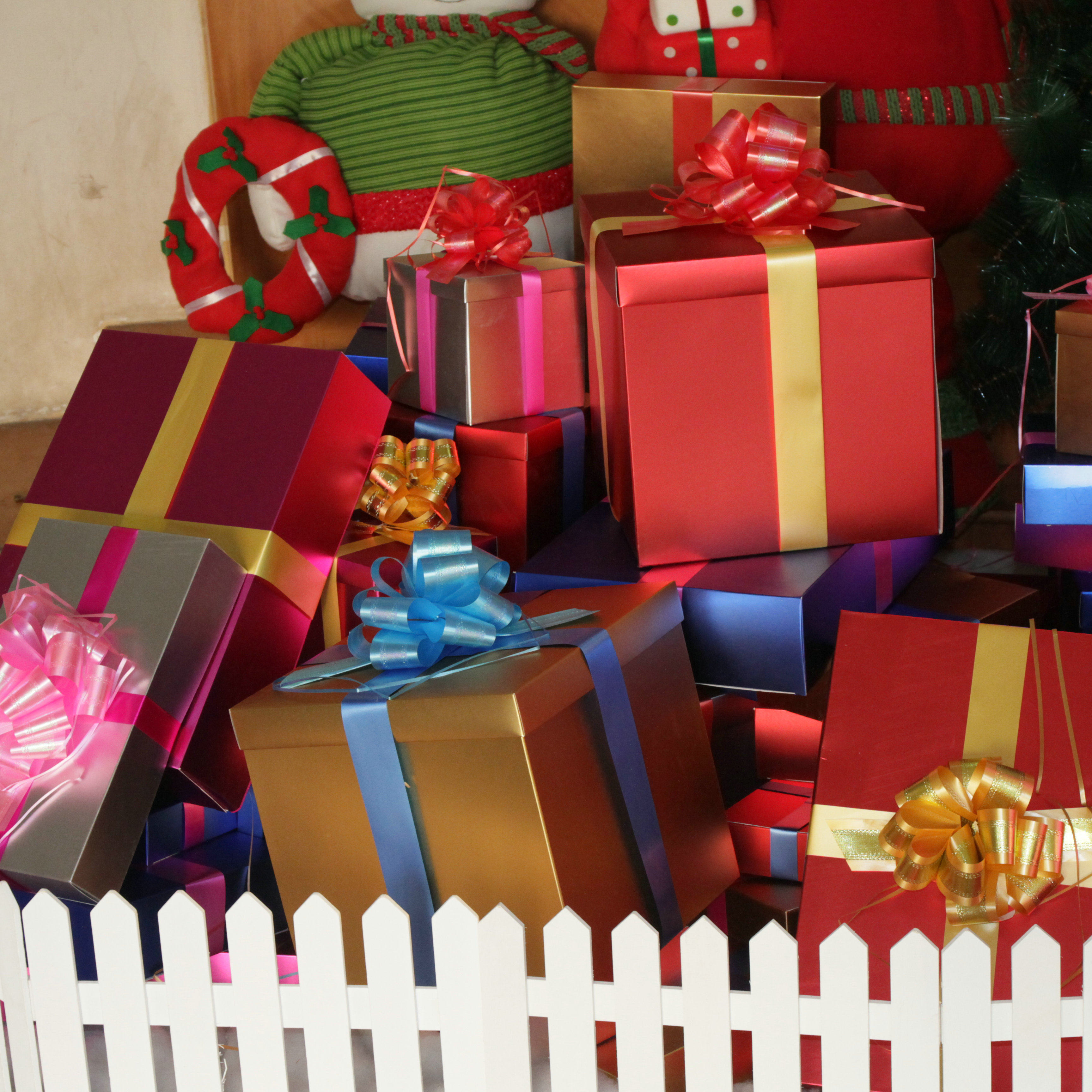 圣诞节装饰品橱窗圣诞树礼物盒商场酒店大堂场景布置道具颜色可选