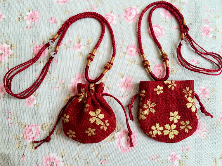 烫金樱花袖珍挂脖锦囊端午香包香囊护身平安香包