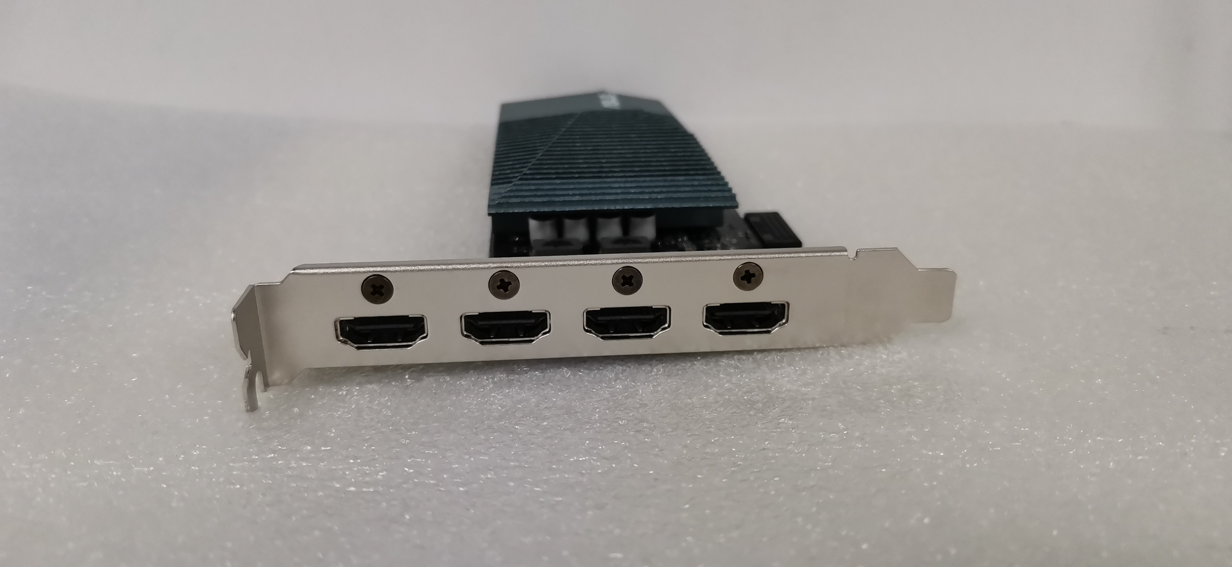 华硕asusgt7104hsl2gd5hdmi接口多屏显示单插槽插槽显卡显卡