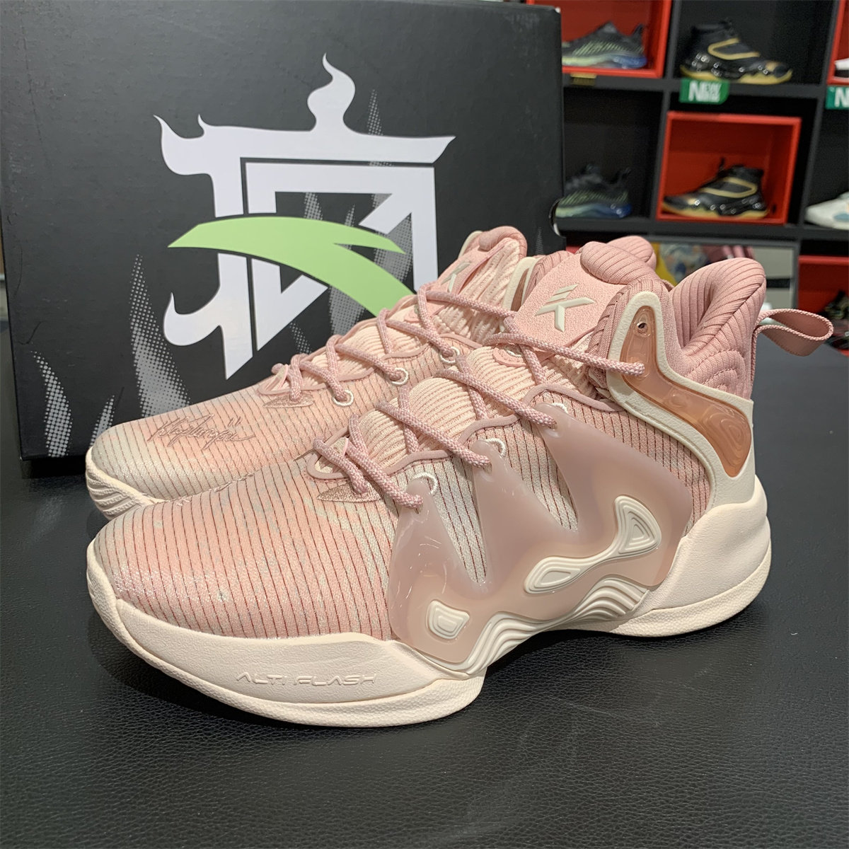 安踏见山一代篮球球鞋2021新品汤普森高帮实战篮球鞋