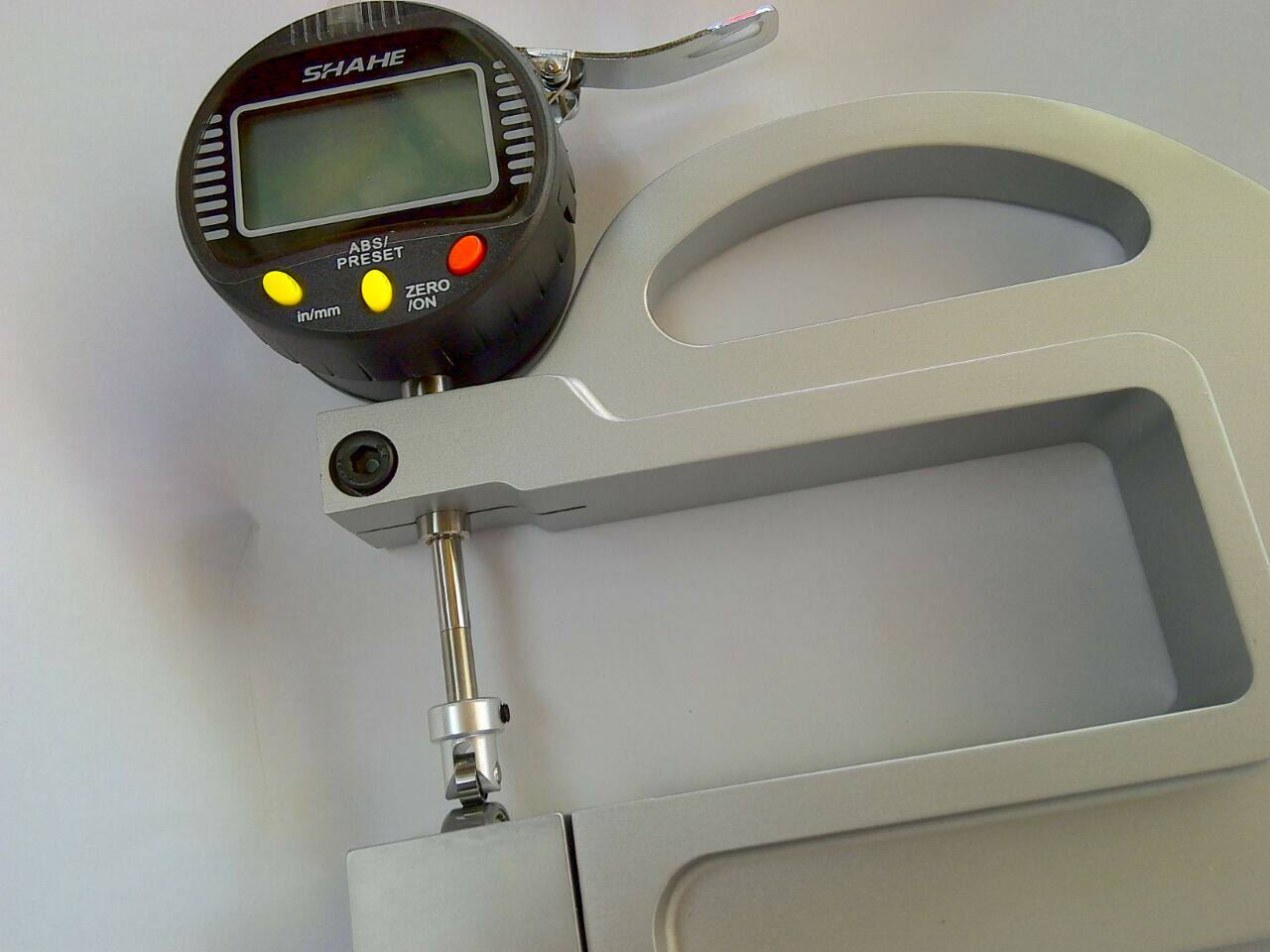 测厚成都三和指针数显百分千分布料薄膜厚薄测厚仪