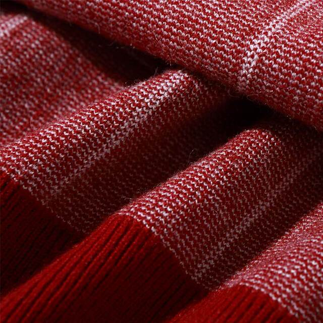 Father autumn and winter middle-aged and elderly sweaters autumn men's sweaters middle-aged men thick plaid dad sweater men Father autumn and winter middle-aged and elderly sweaters autumn men's sweaters middle-aged men thick plaid dad sweater men