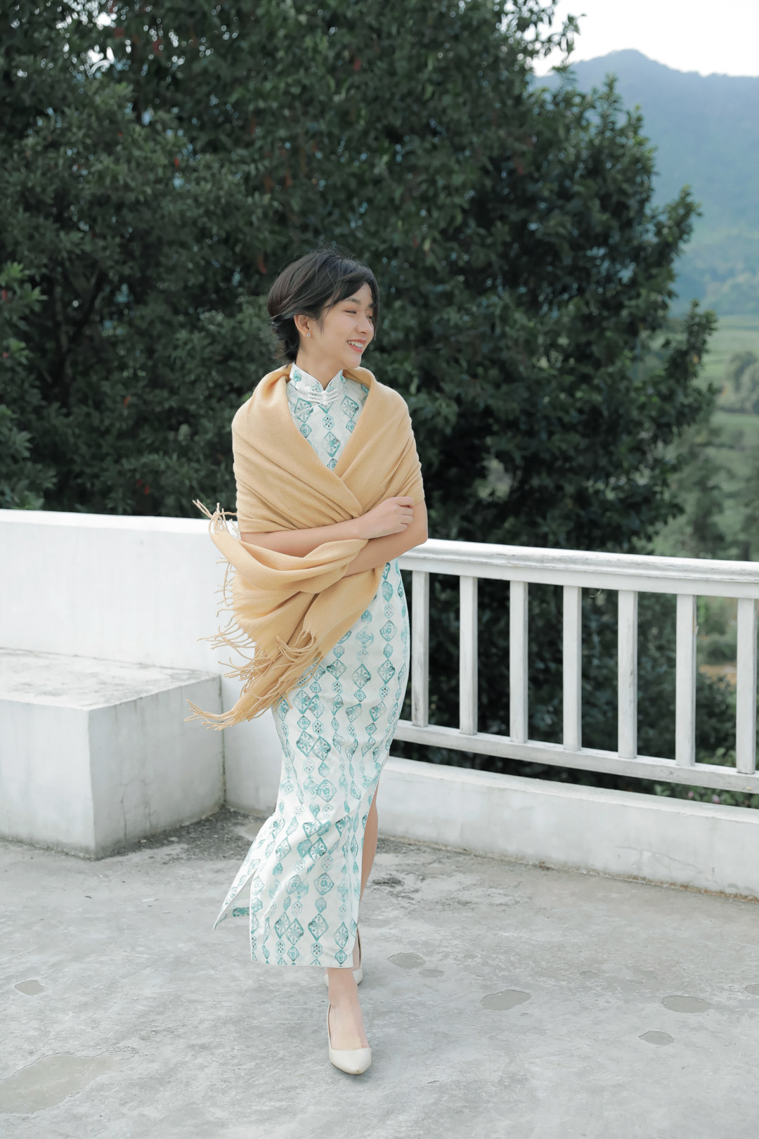 旗袍茉茉画屏白画屏棉布印花日常复古长款开襟旗袍