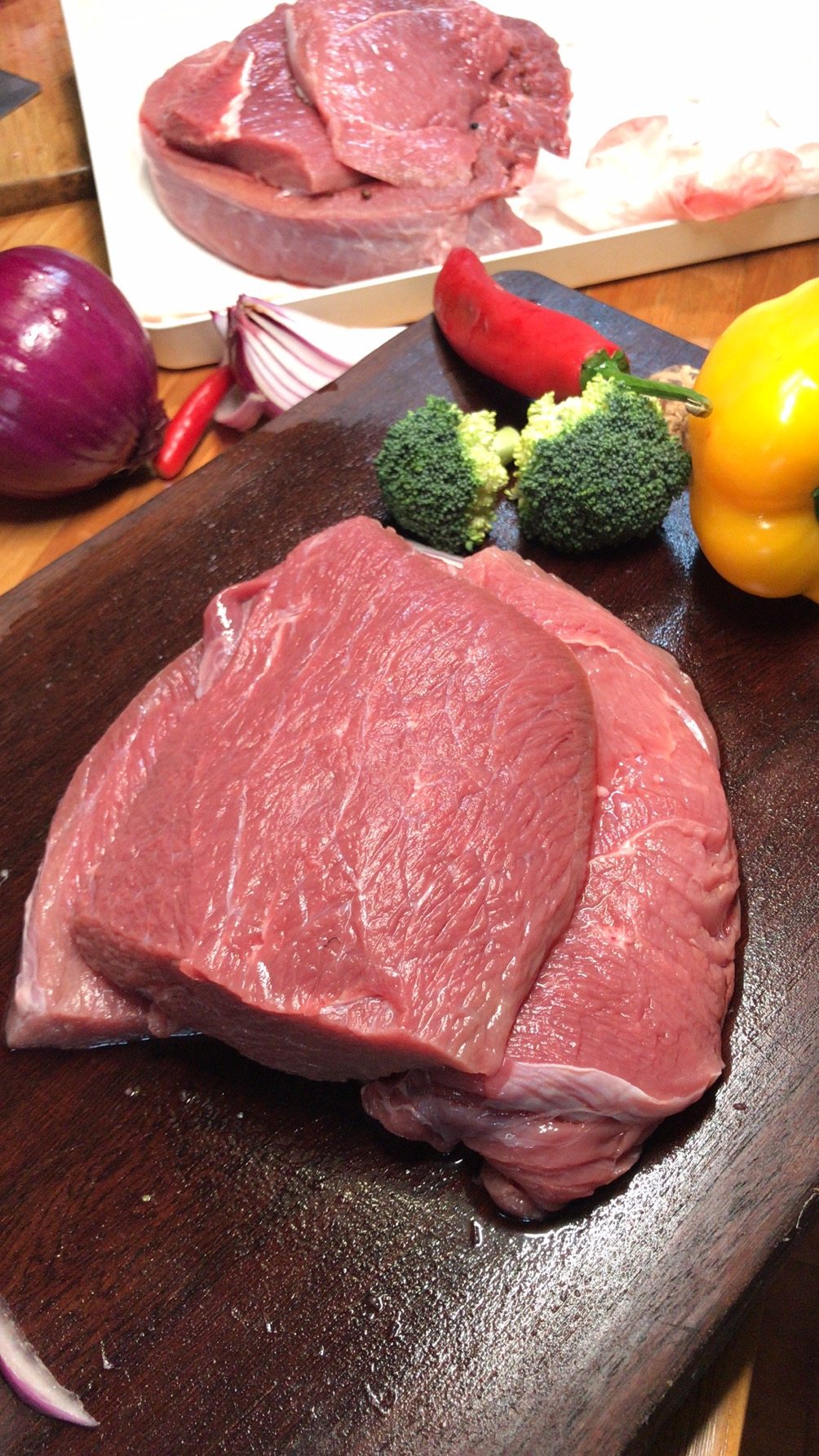 整块牛肉新鲜牛霖进口巴西新西兰冷冻生牛肉