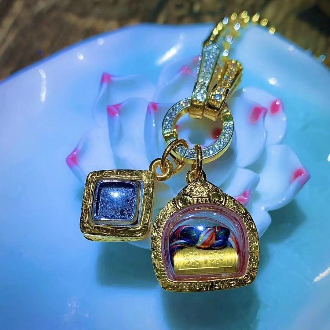 泰国佛牌真品龙婆昭坤苏拉萨吊坠纯金泰国特色