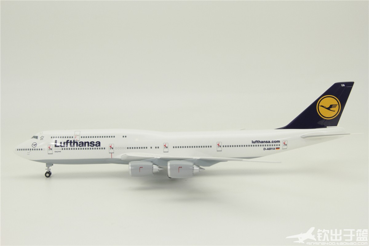 汉莎拼装飞机模型波音747-8德国b747-8起落架abs飞机模型