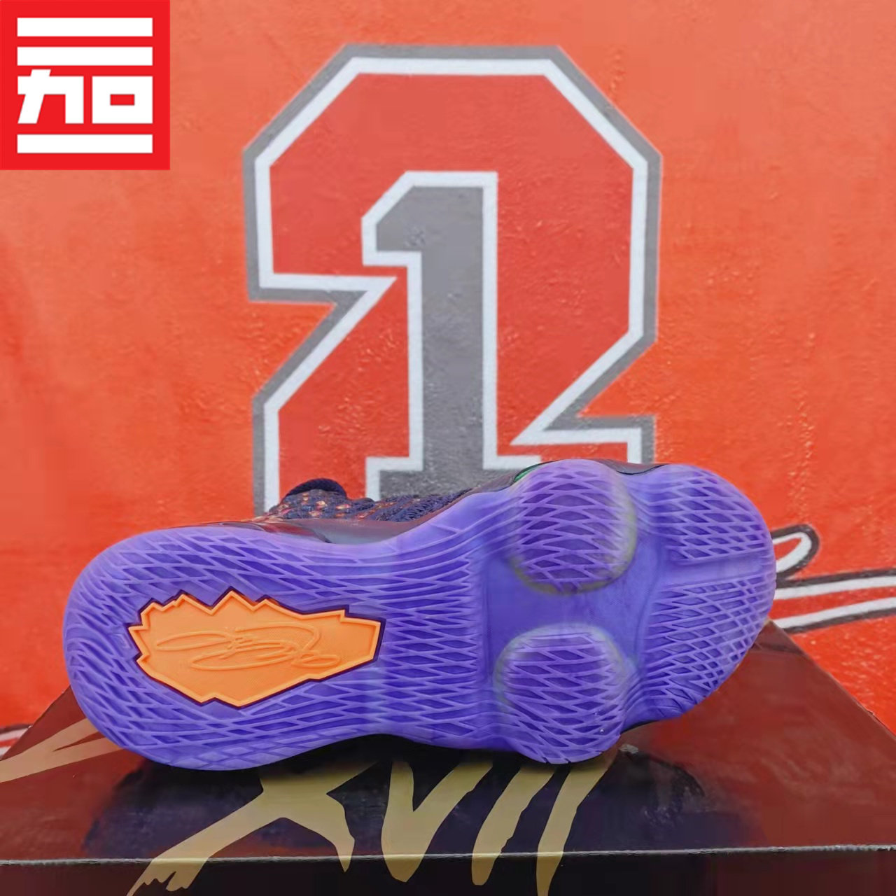 nikelebronxvii男女大童詹姆斯17气垫篮球鞋cu4113cw1036400