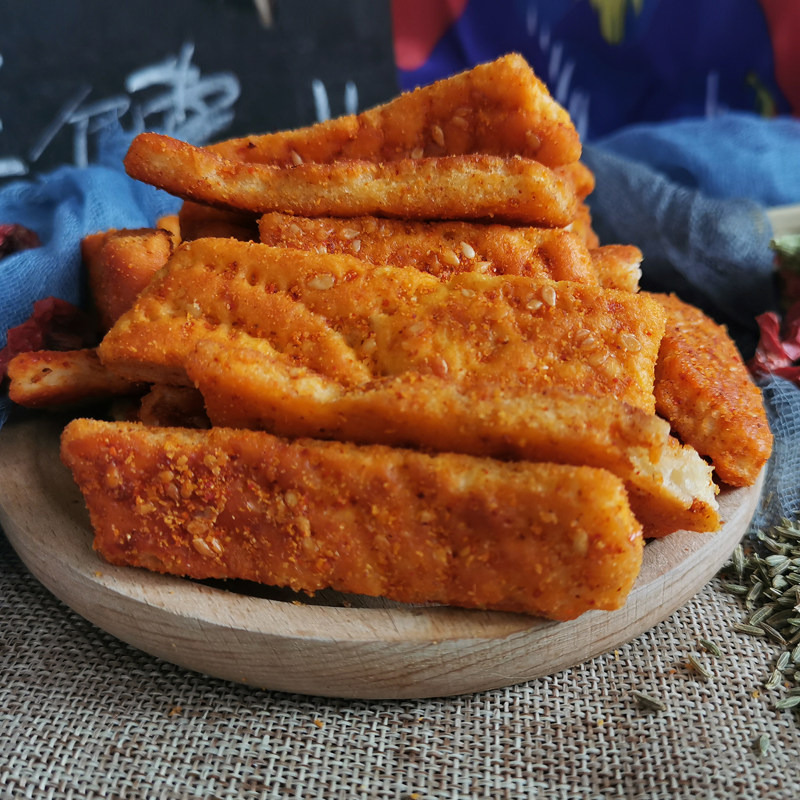 新疆油炸馕块香辣馕片锅巴辣味孜然味烤120g传统中式糕点