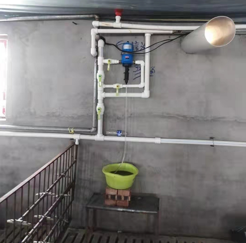 加药6分猪用自动药器比例饮水泰丰嘉易通多寿畜牧