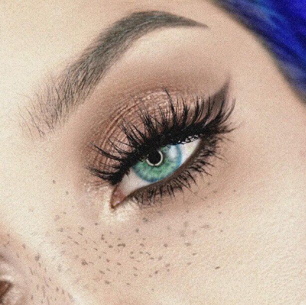 欧美假睫毛自然立体多层纤长浓密交叉眼尾拉长凌乱款舞台妆眼睫毛