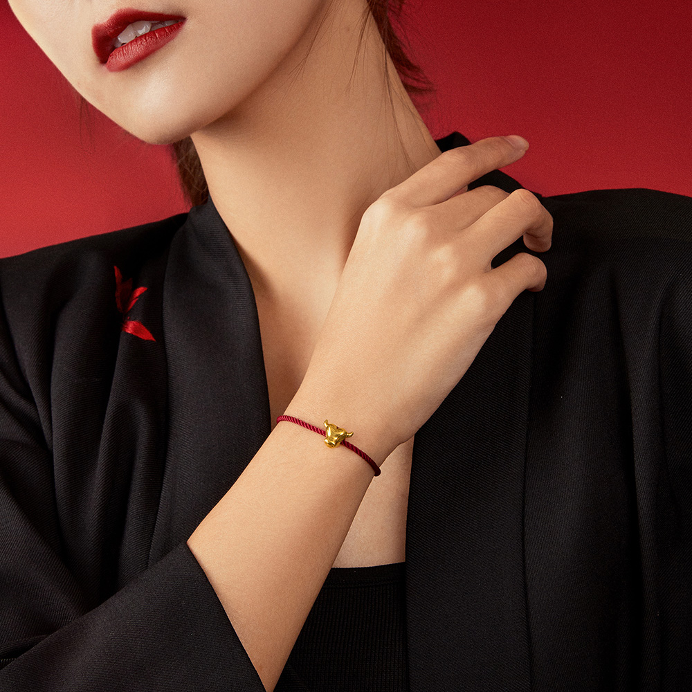 周大生黄金硬金转运珠女珐琅3d牛年生肖手链手饰