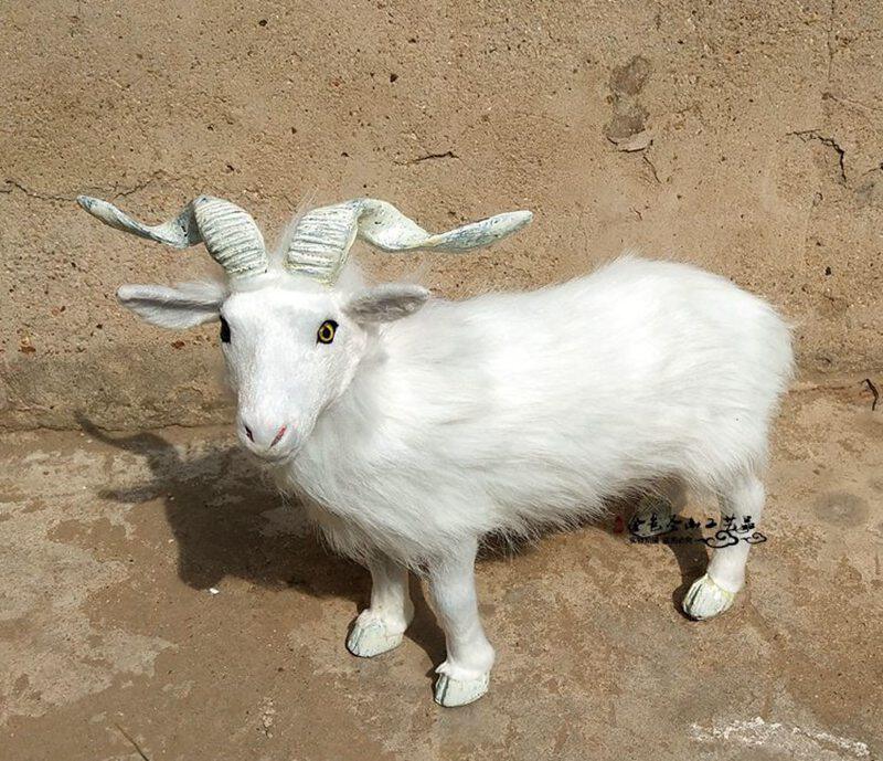 仿真山羊田园摆件毛绒动物玩具招财小山羊假羊摆件