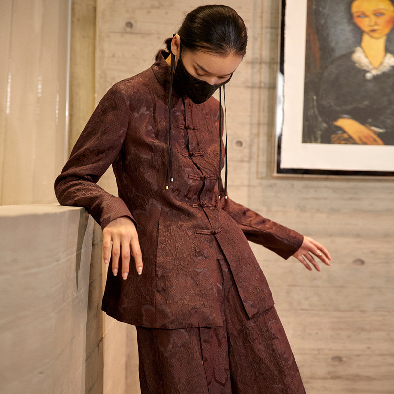 真丝花萝香云纱套装女22春秋新中式复古盘扣上衣五分阔腿裤两件套