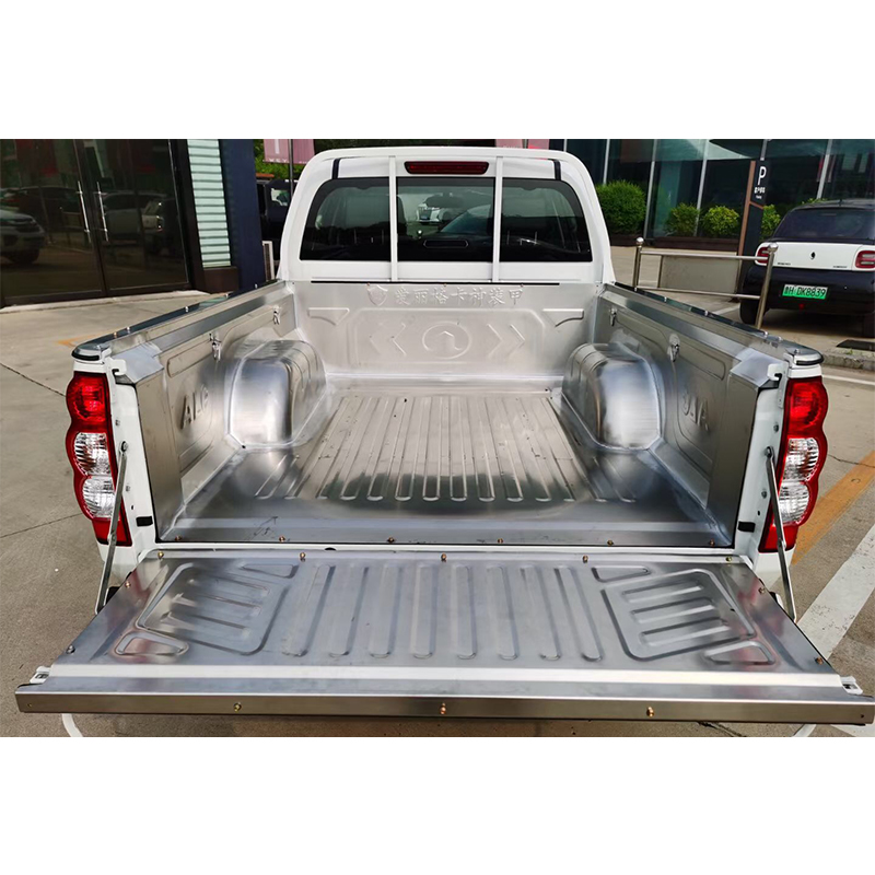 车厢长城货箱保护不锈钢风骏卡车皮卡182新款货厢保护垫
