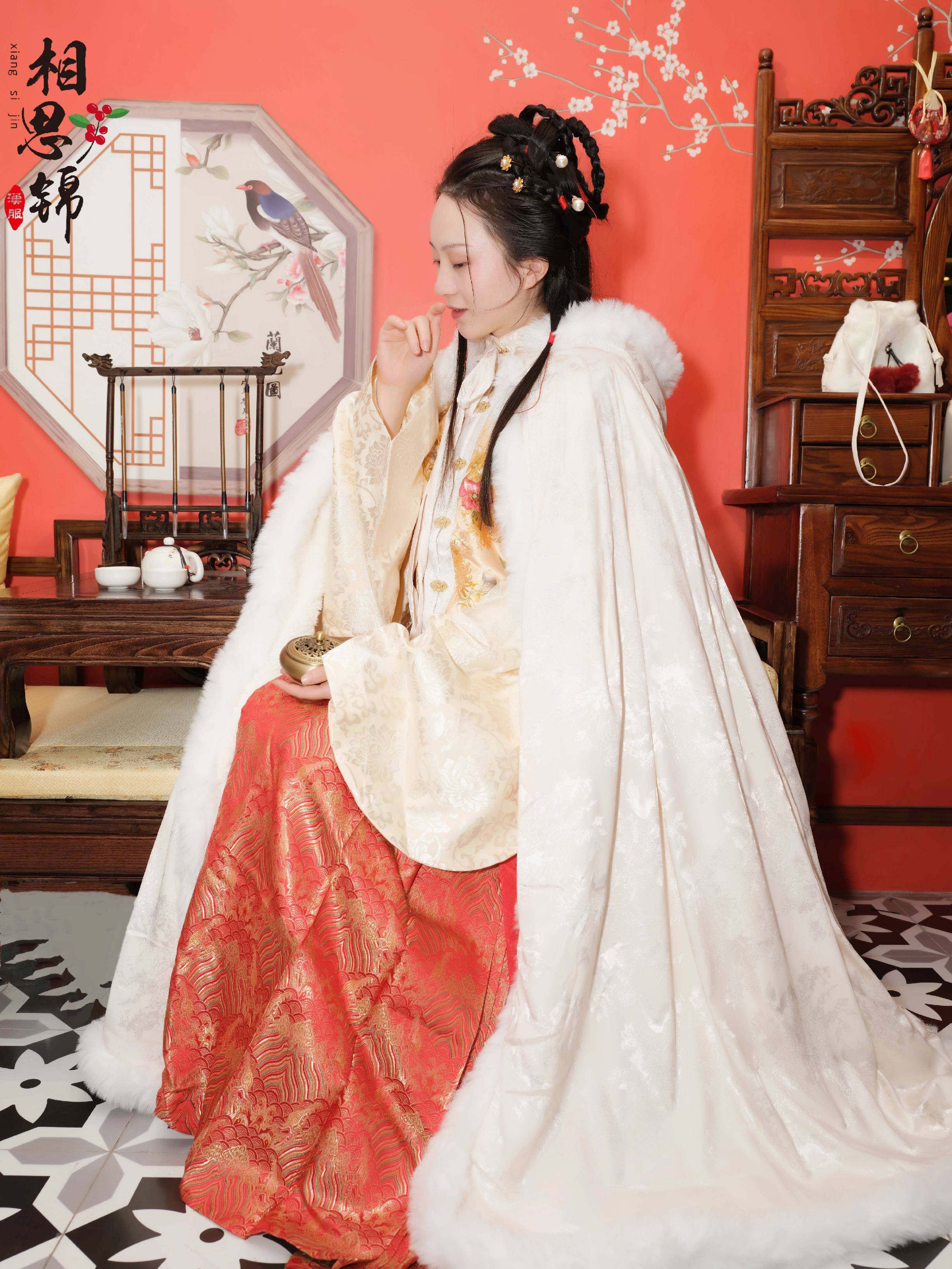 相思思锦汉服红楼梦黛玉斗篷原创冬季汉服斗篷加汉服