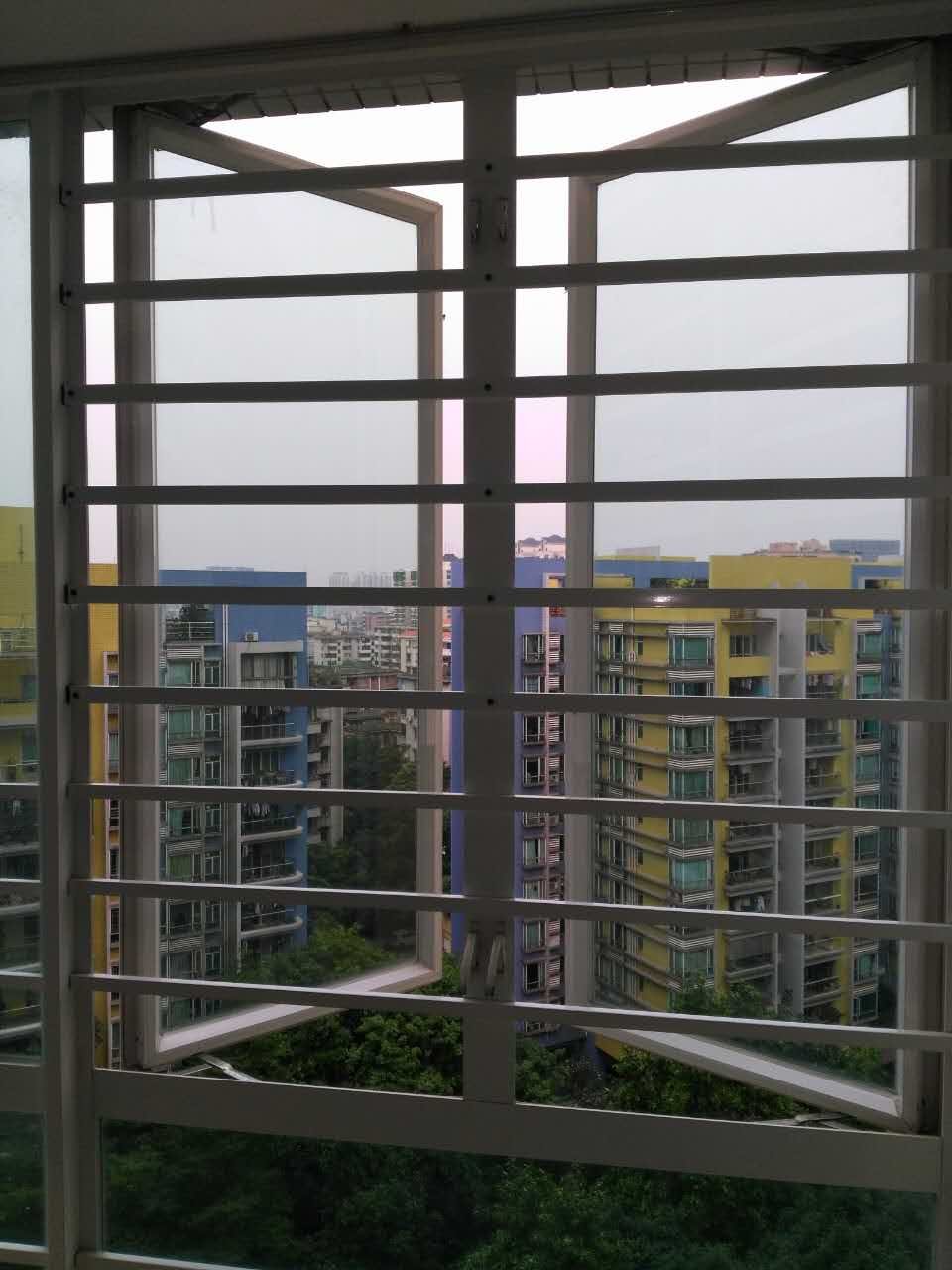 窗户防护栏铝合金防护铝条防盗网窗花儿童防护栏包邮深圳包安装