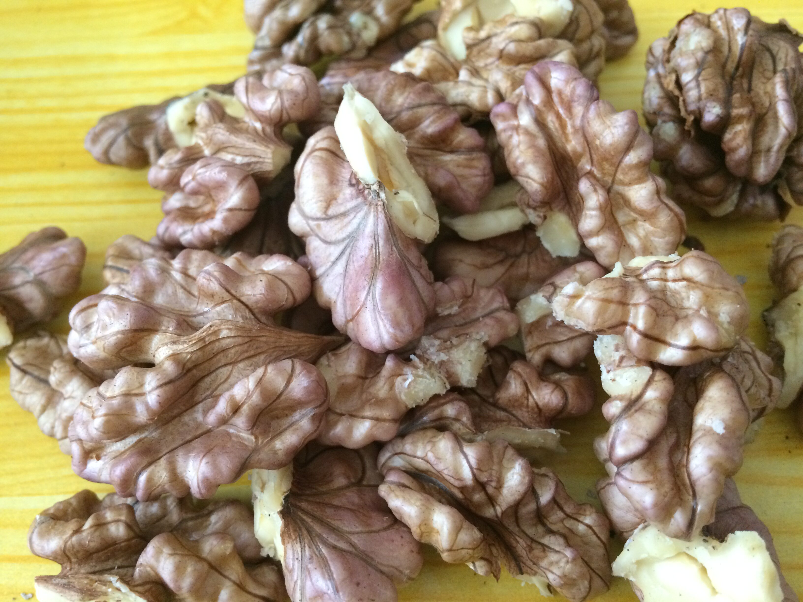 19年新货云南大理漾濞野生老树尖嘴紫米核桃娘亲紫衣核桃紫皮核桃