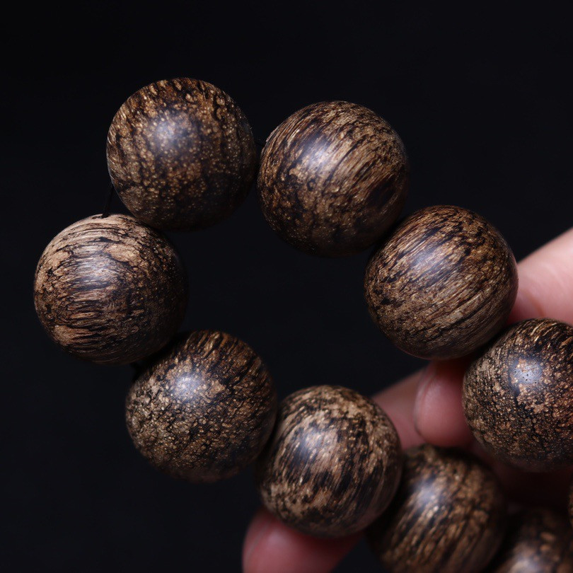 沉香越南芽庄白奇楠手串佛珠手链白棋莺歌绿奇佛珠